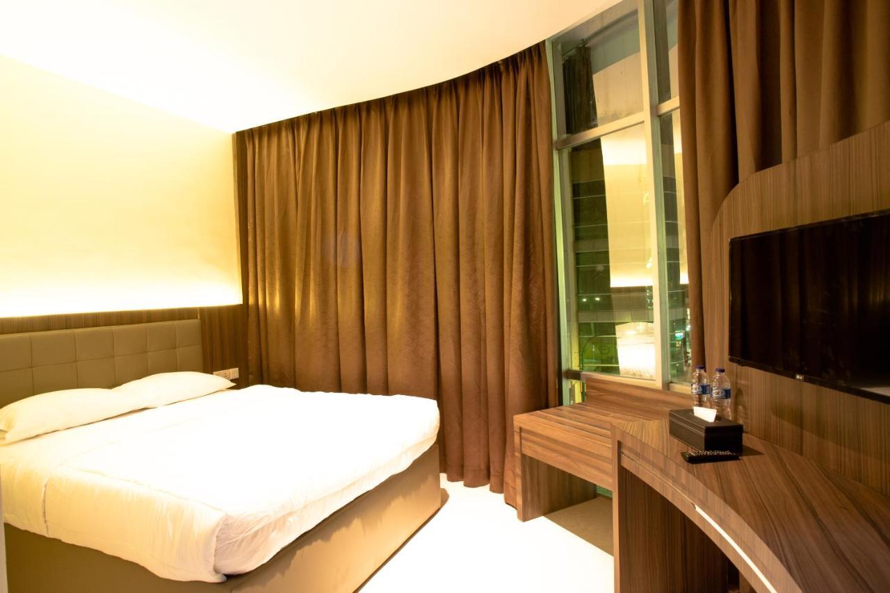 Ak Hotel Nagoya Hill Batam Dış mekan fotoğraf