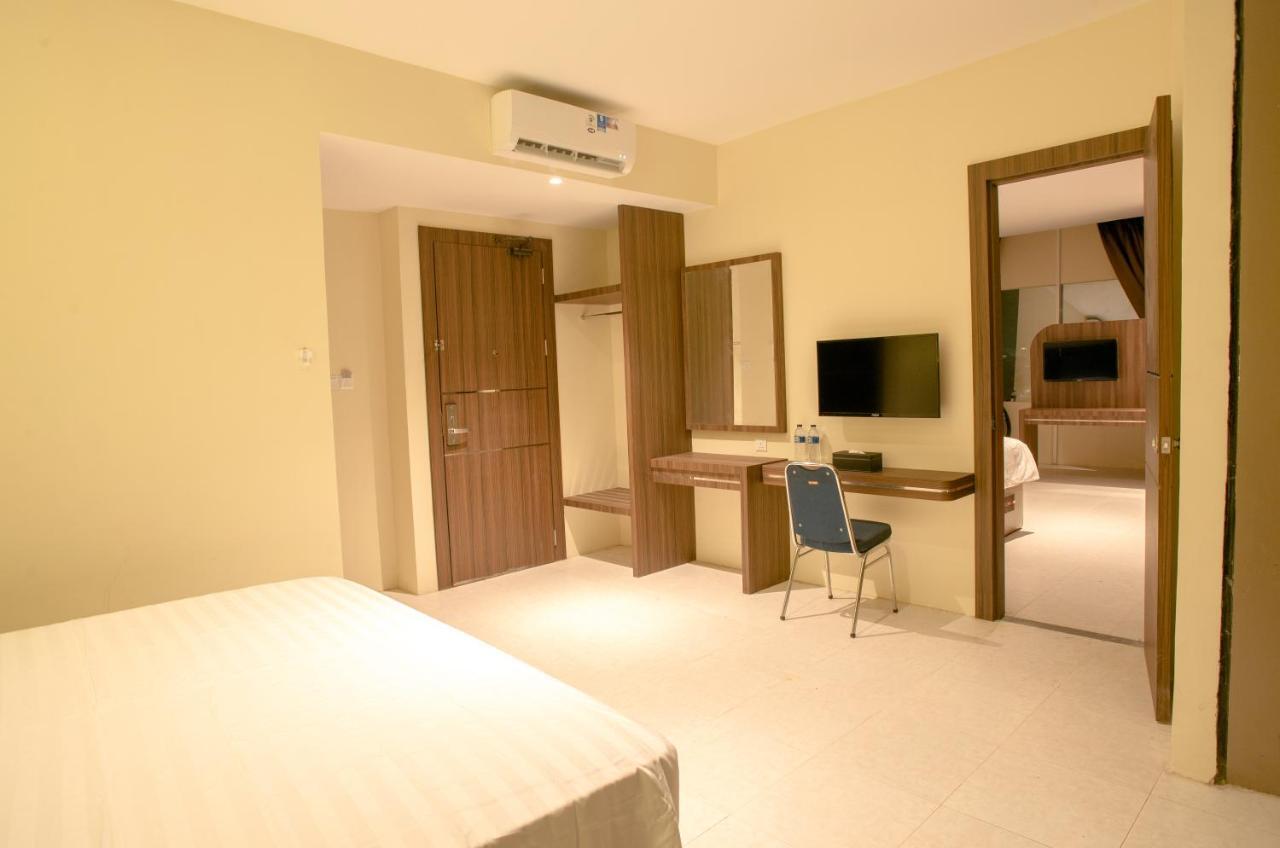 Ak Hotel Nagoya Hill Batam Dış mekan fotoğraf